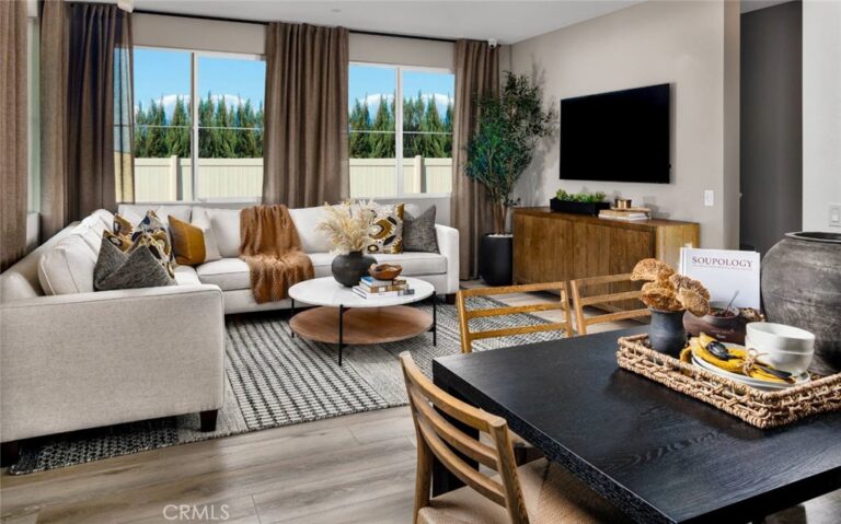 4154 S S. WILDFLAX PASEO #100, Ontario