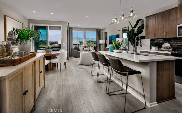 4154 S S. WILDFLAX PASEO #103, Ontario