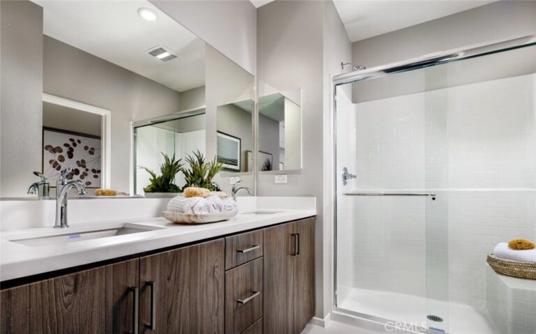 4154 S S. WILDFLAX PASEO #108, Ontario