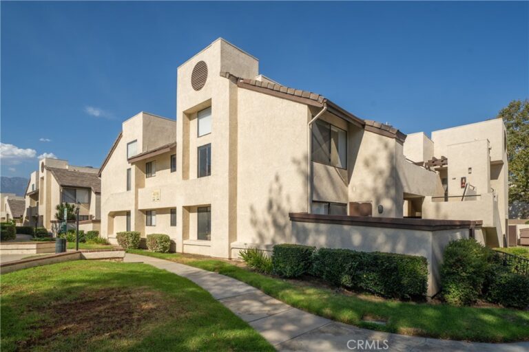 416 N Imperial Avenue #27-E, Ontario