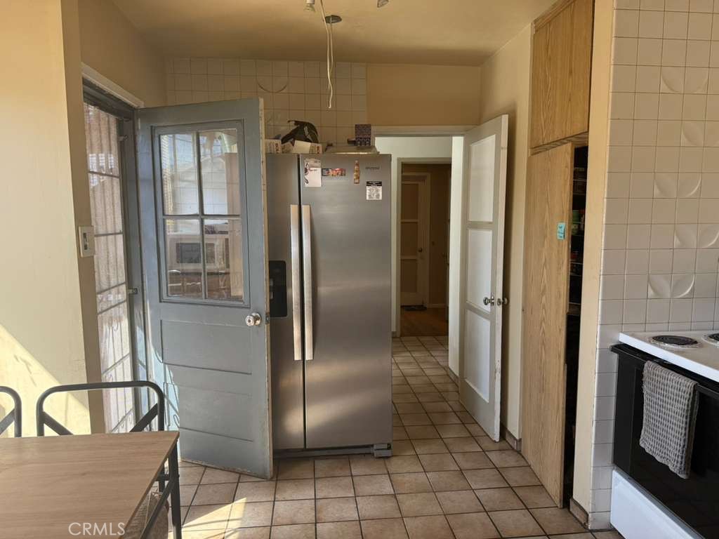 416 Oakdale Drive, Claremont