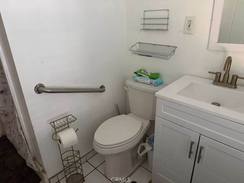 416 Oakdale Drive, Claremont