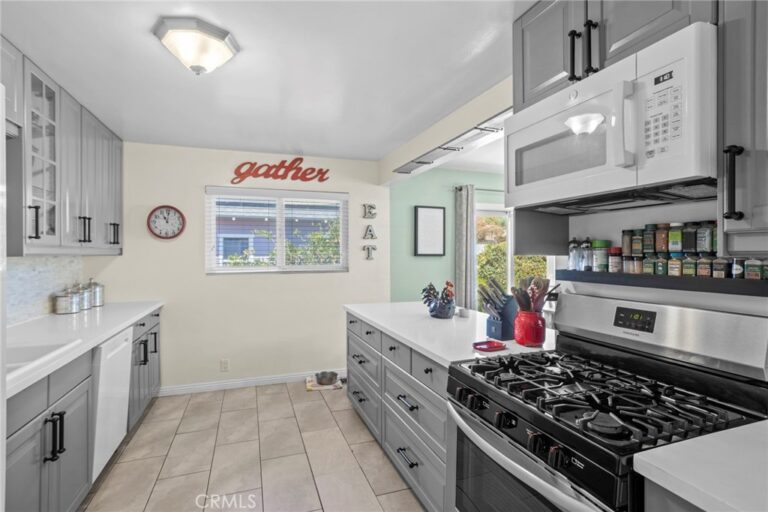 420 W 4th, San Dimas