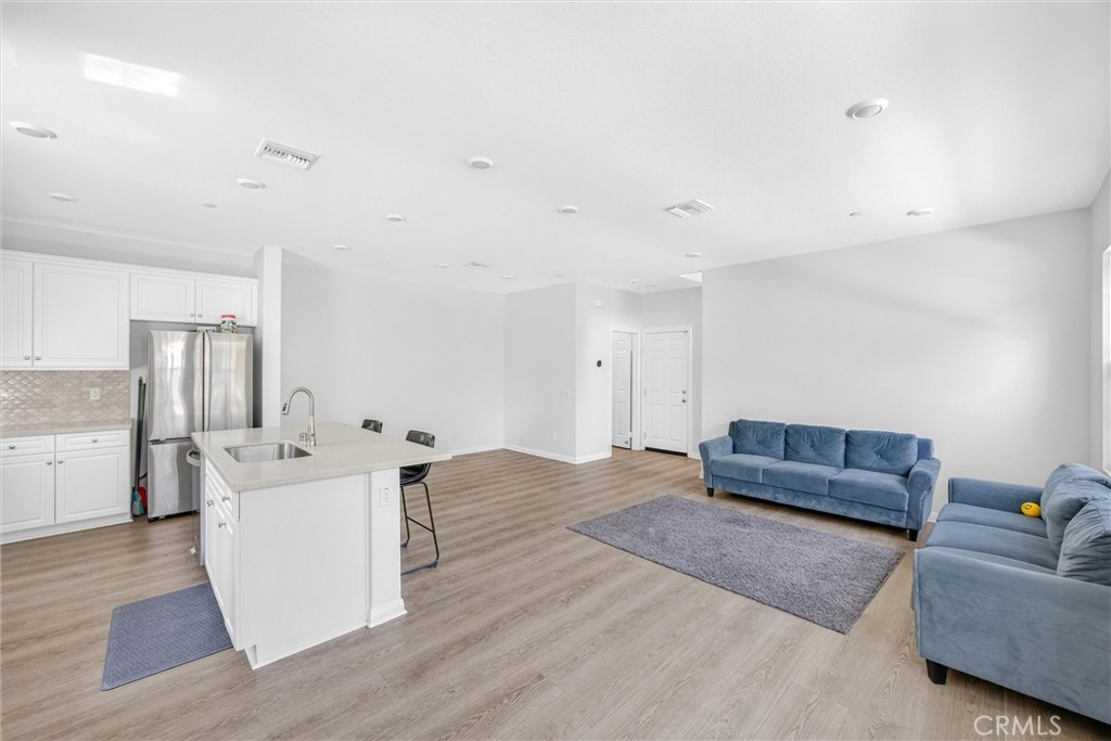 4215 E Carmel Privado, Ontario
