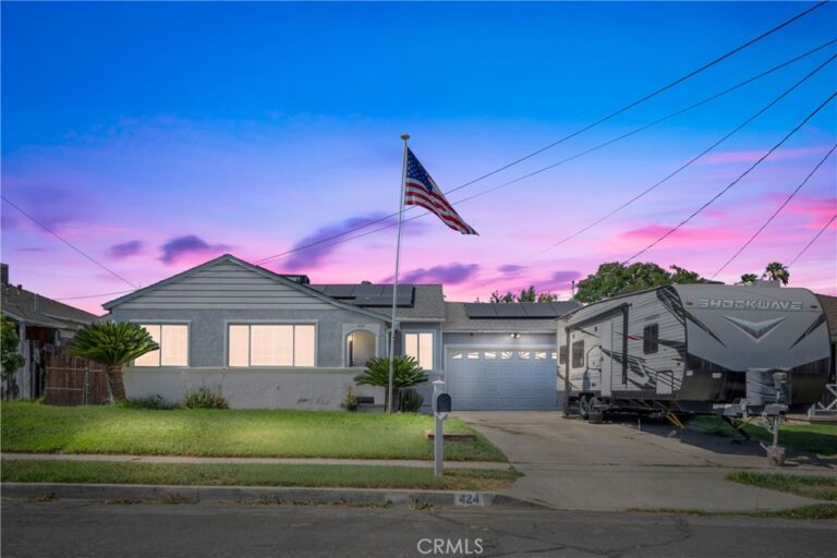 424 E 3rd, Rialto
