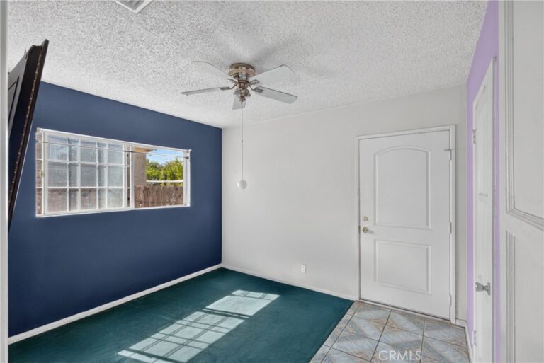 424 E 3rd, Rialto