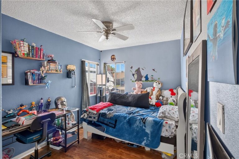424 E 3rd, Rialto
