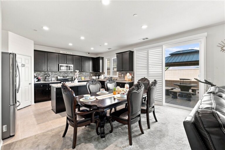 4327 Condor Avenue, Fontana