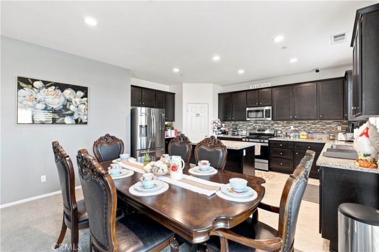 4327 Condor Avenue, Fontana