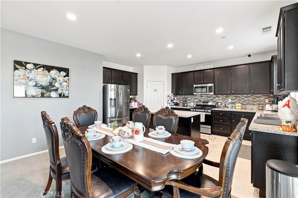 4327 Condor Avenue, Fontana