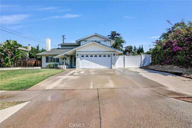 437 Portola, San Dimas