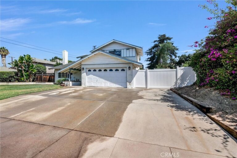437 Portola, San Dimas
