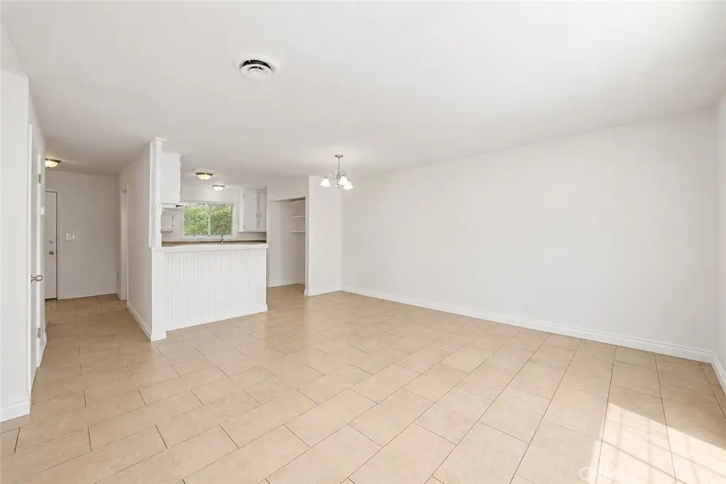 441 N Rockvale Avenue, Azusa