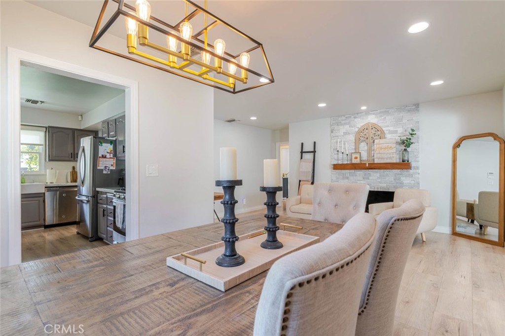 447 W Bennett Avenue, Glendora