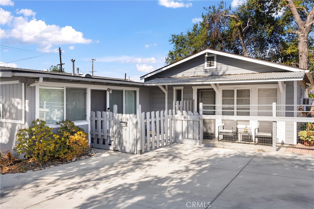449 448 Arrow Highway, Claremont