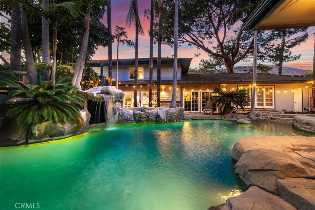 451 N Baldy Vista, Glendora