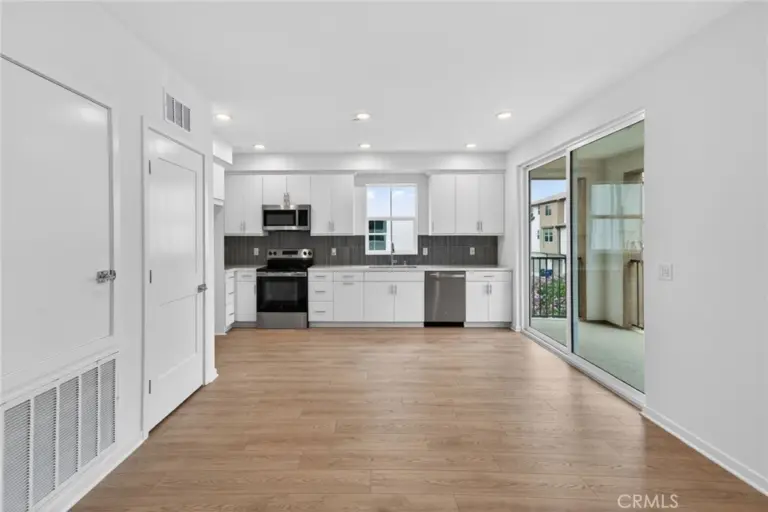 457 Paradiso Place, Covina