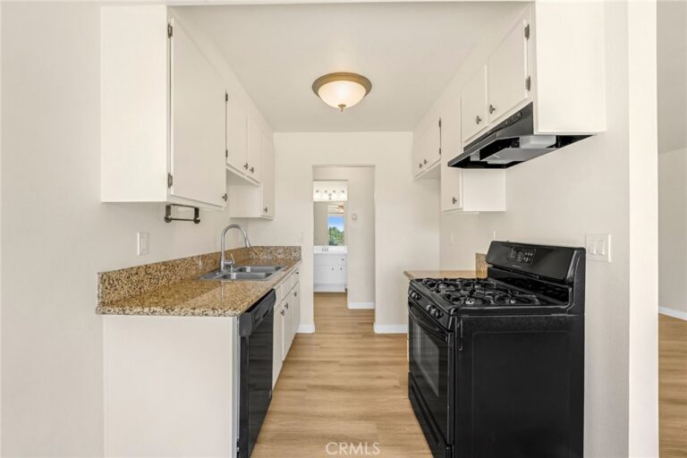 4575 Ramona Ave #2, La Verne