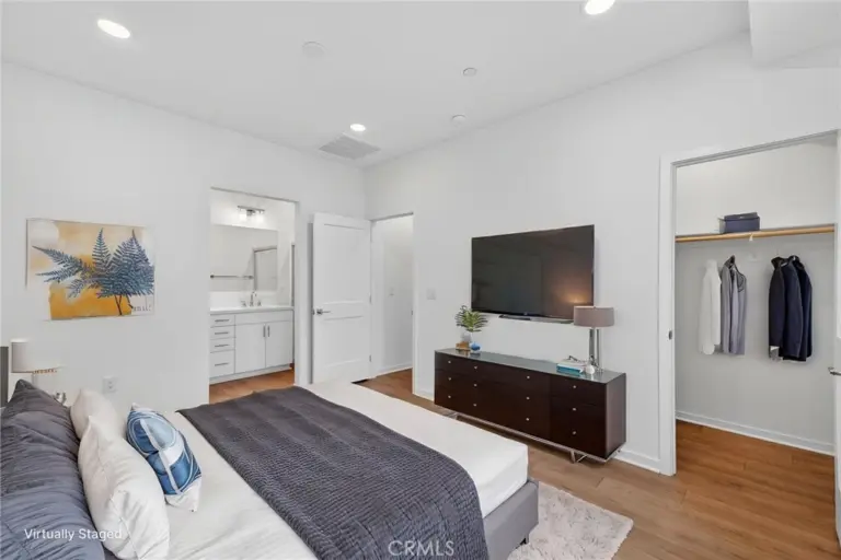 461 Paradiso Place, Covina