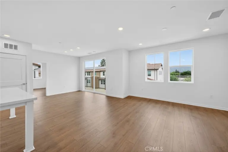 461 Paradiso Place, Covina