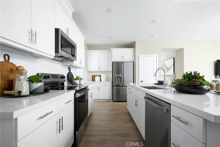 465 Paradiso Place, Covina