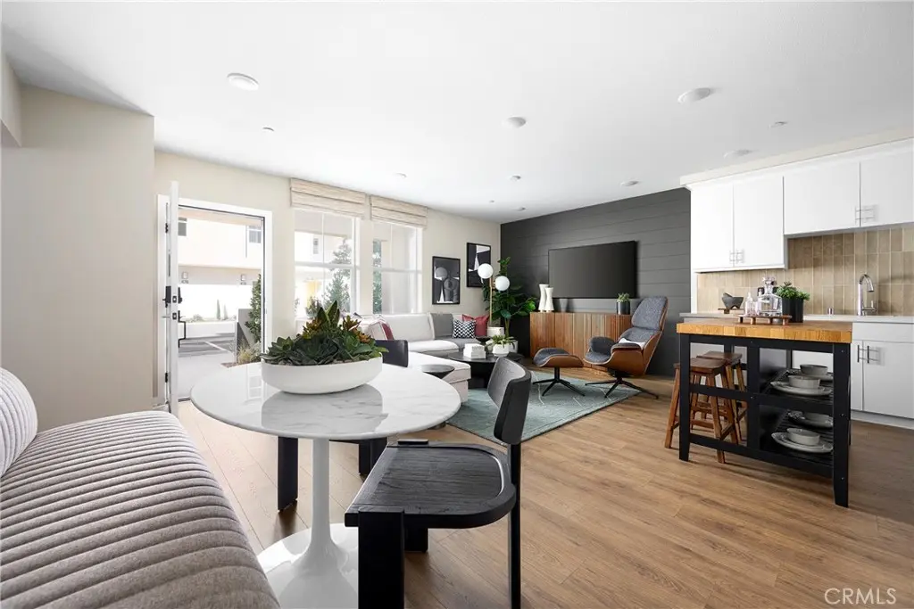 467 Paradiso Place, Covina