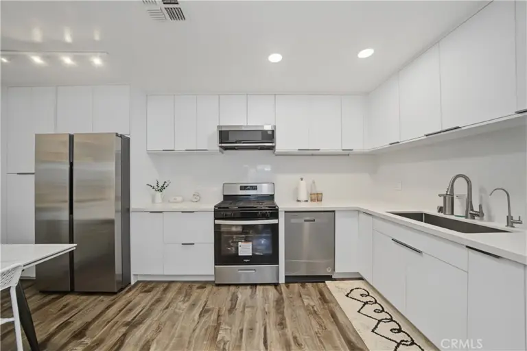 4674 Bird Farm, Chino Hills