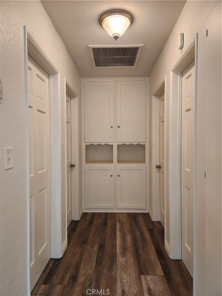 4765 Harvard, Montclair