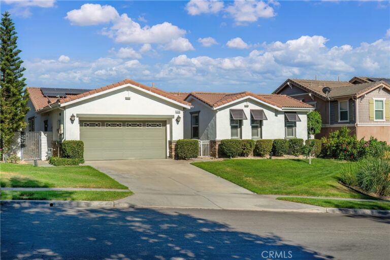 4795 Thornbush, Fontana