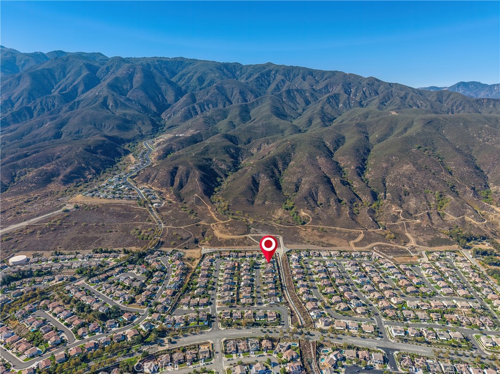 4795 Thornbush, Fontana