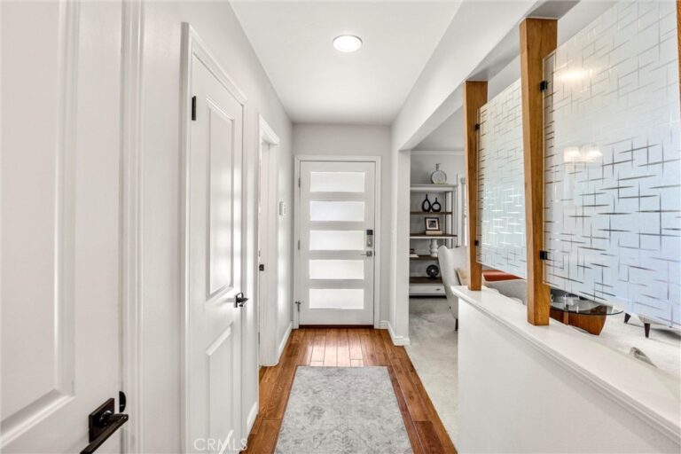 480 Converse Avenue, Claremont