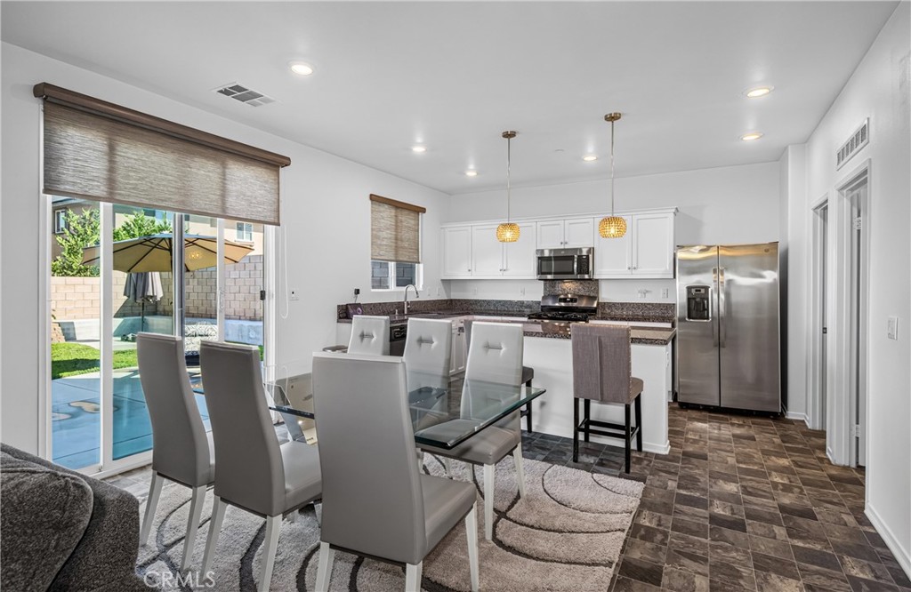 5000 River Ash, Fontana