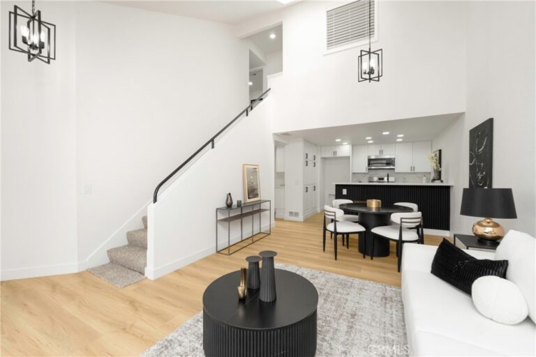 508 G N Imperial, Ontario