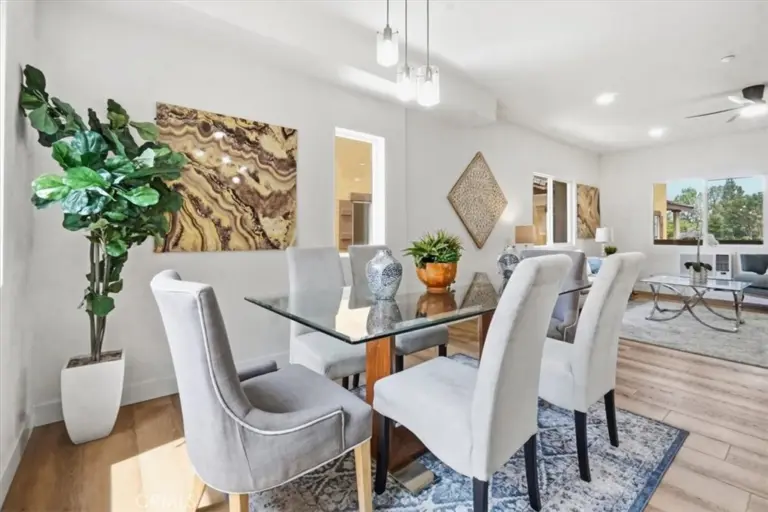 511 N Lark Ellen #F, Covina