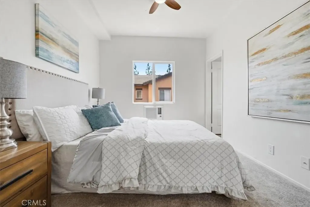 511 N Lark Ellen #F, Covina