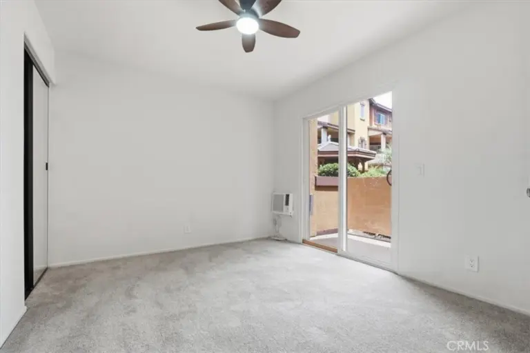 511 N Lark Ellen #G, Covina