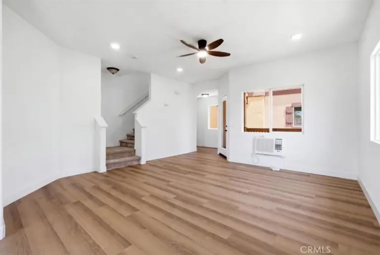 511 N Lark Ellen #I, Covina