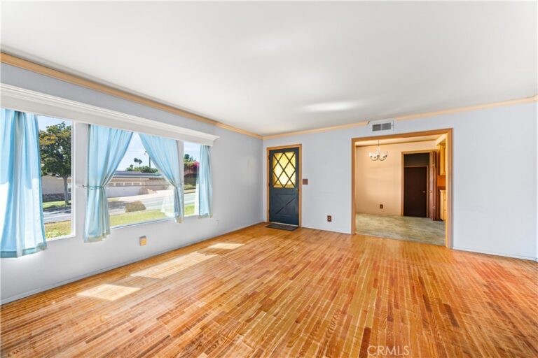 520 Lyford Drive, La Verne