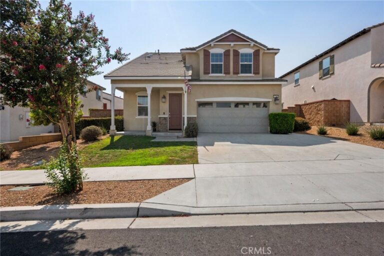 5200 Blueberry, Fontana