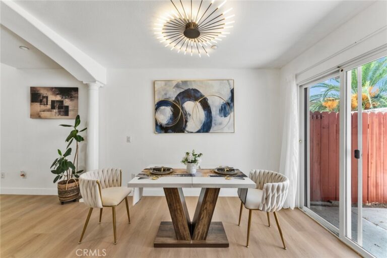 535 W D #L, Ontario
