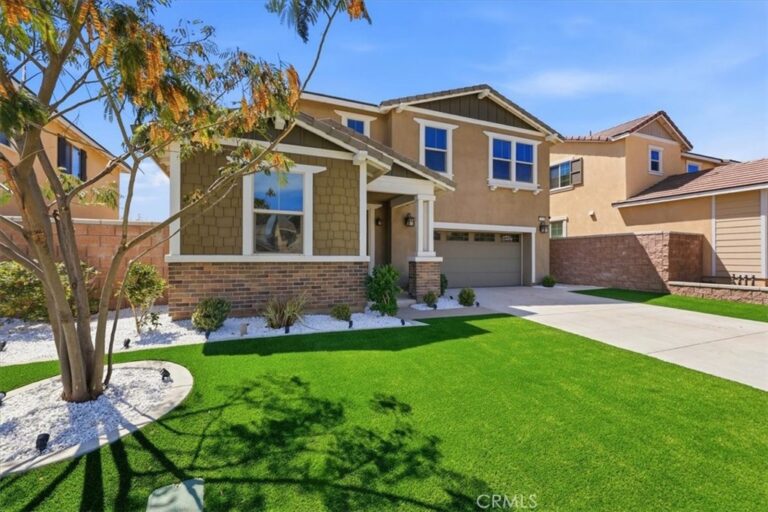 5370 Blue Ridge Way, Fontana