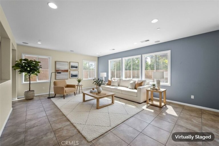 5430 Padua Way, Fontana