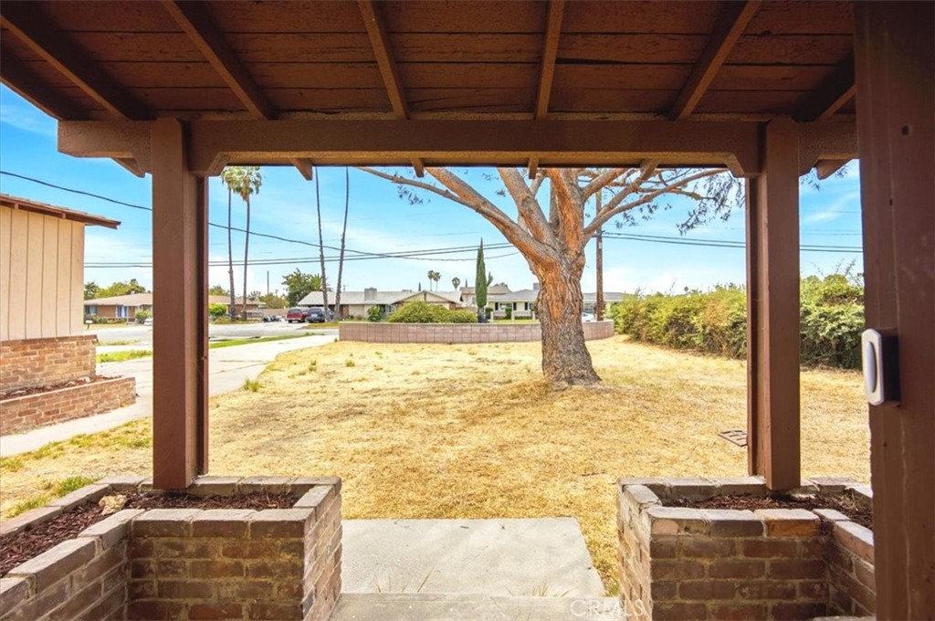 548 E Etiwanda, Rialto