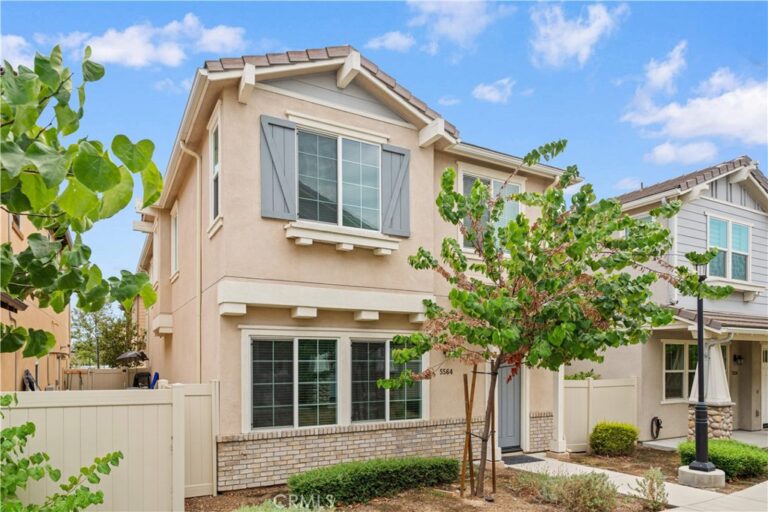 5564 Valencia, Montclair