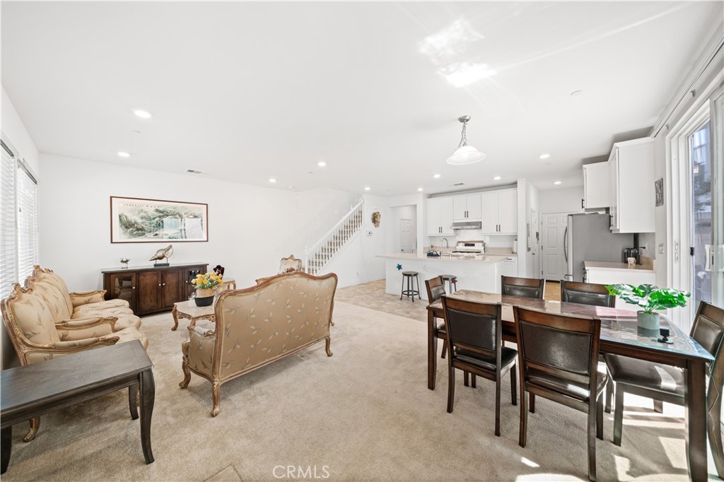 5564 Valencia, Montclair