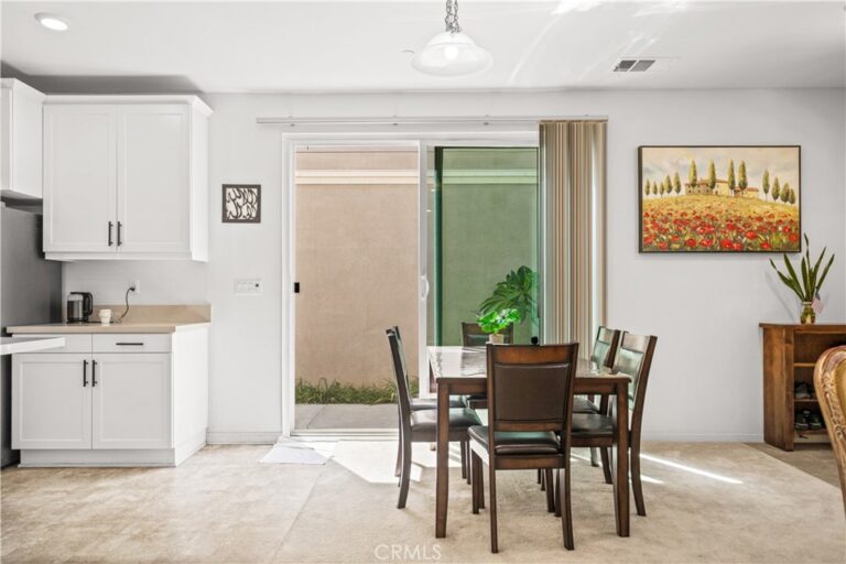 5564 Valencia, Montclair