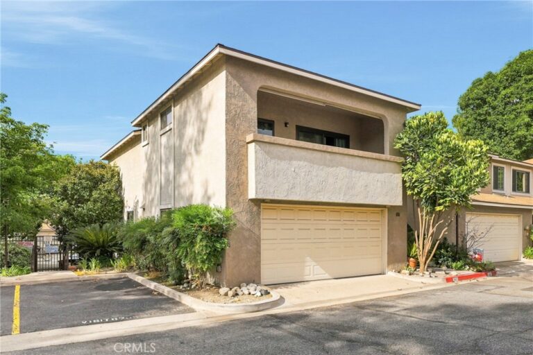563 Wayland Court, Claremont