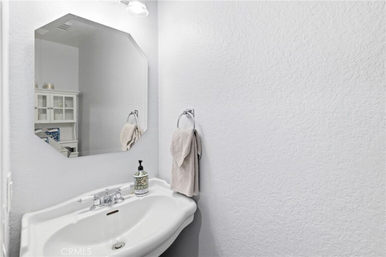 563 Wayland Court, Claremont