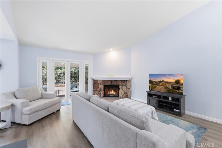 563 Wayland Court, Claremont