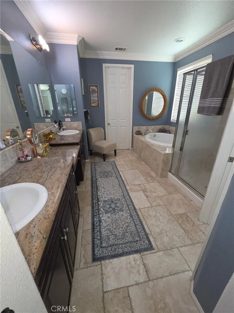 5707 Caliterra Court, Eastvale
